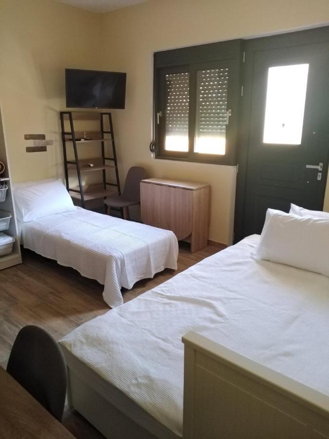 Serafi Cozy Rooms Архангелос Екстериор снимка